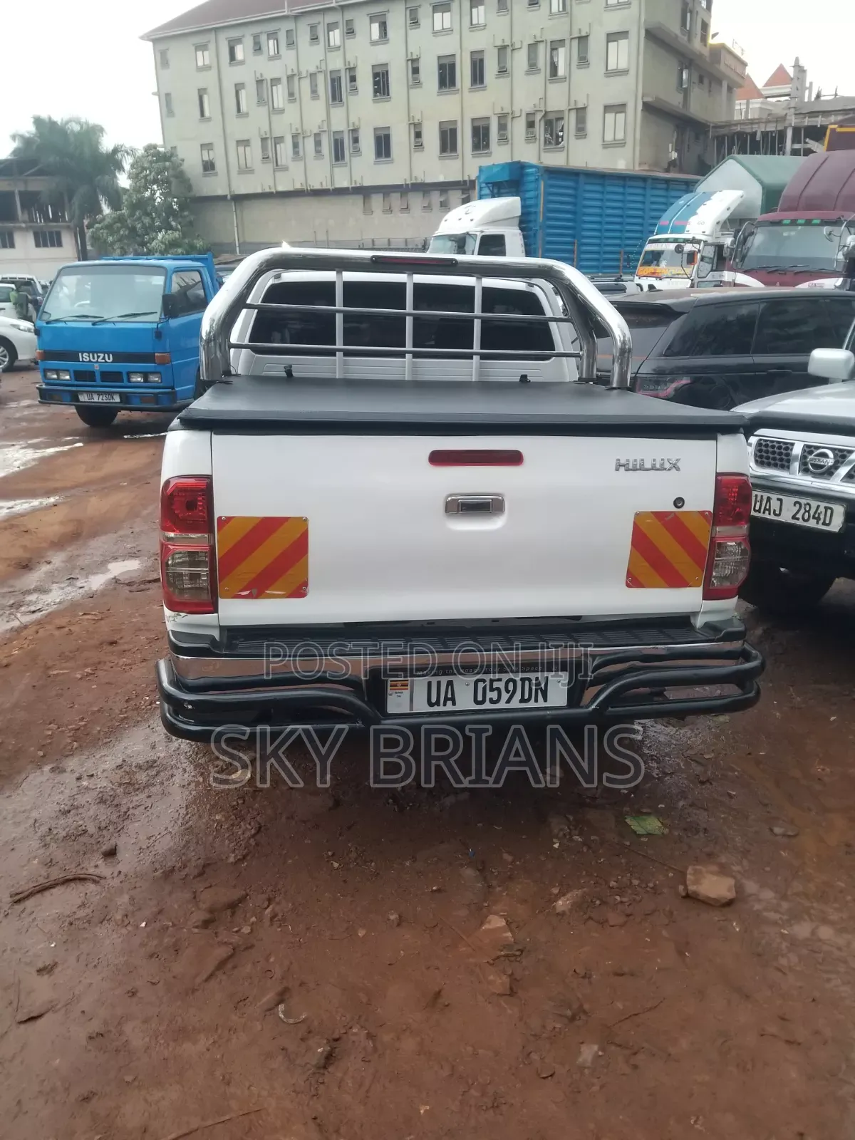 Toyota Hilux 3.0 D-4D 4x4 2014 White