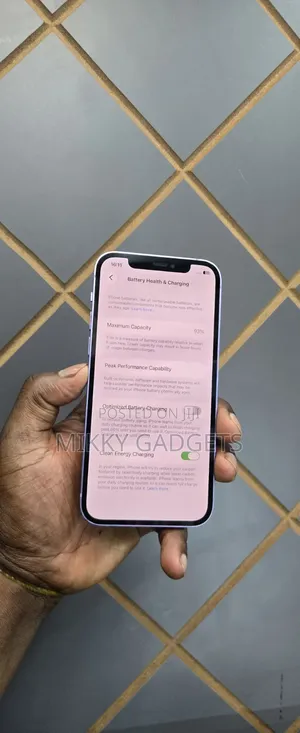 Apple iPhone 12 64 GB Purple