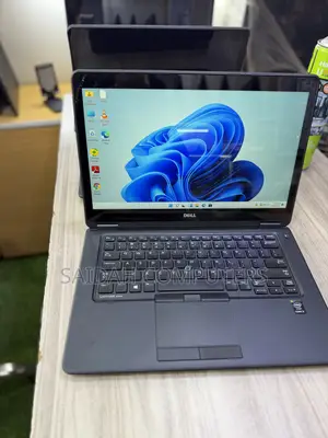 Laptop Dell Latitude 7450 8GB Intel Core i5 SSD 256GB