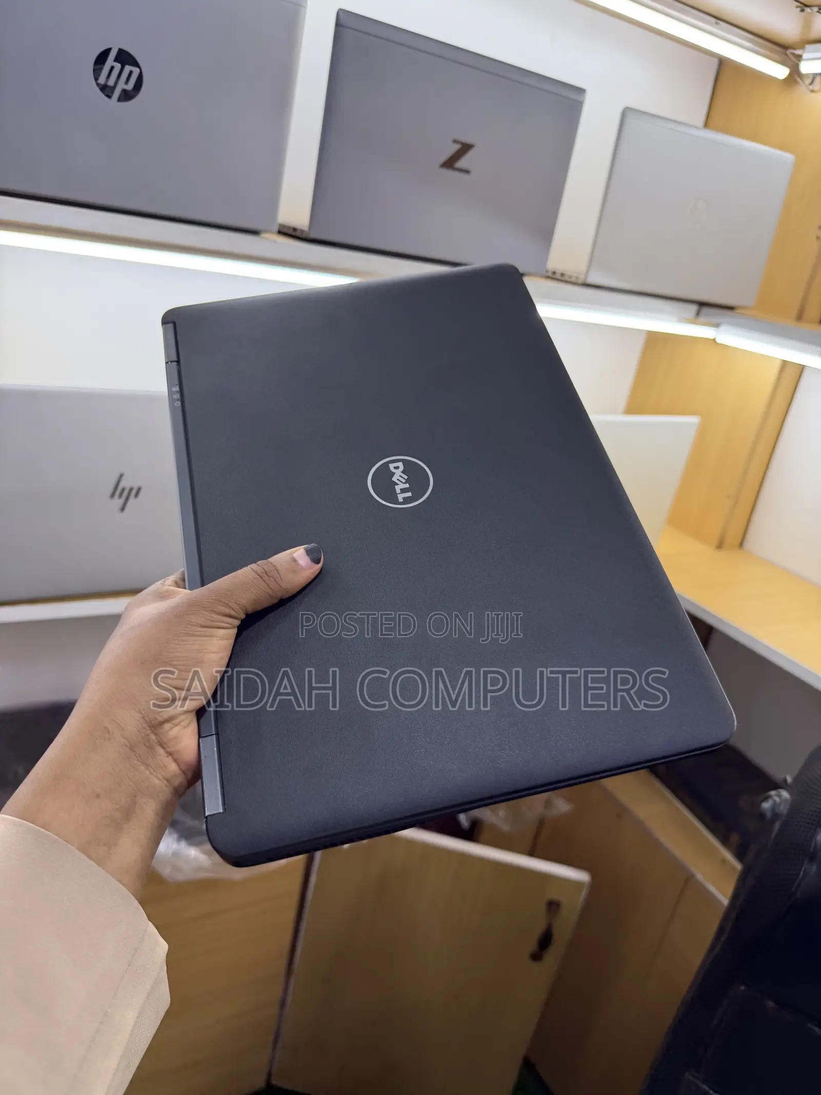 Laptop Dell Latitude 7450 8GB Intel Core i5 SSD 256GB