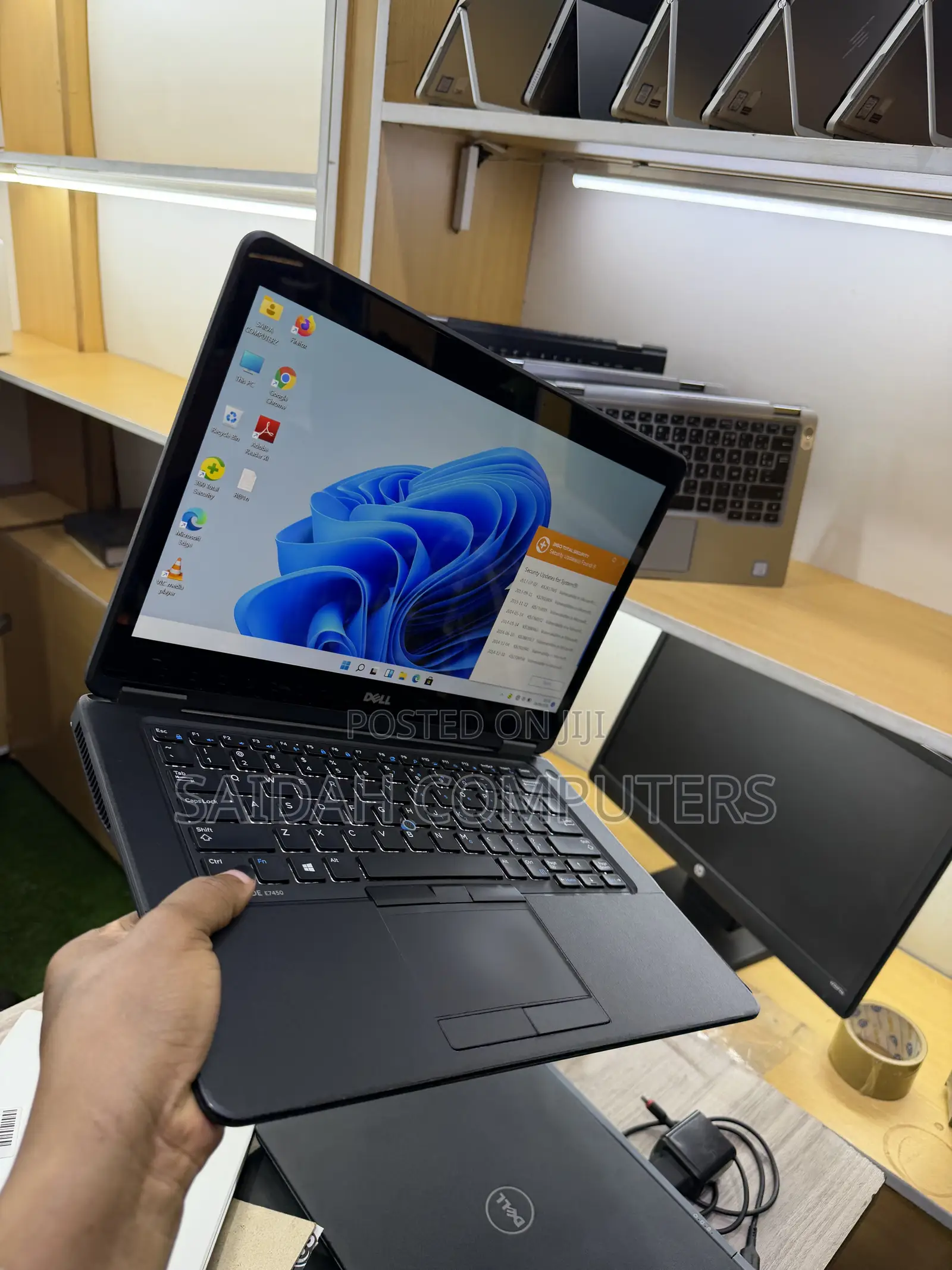 Laptop Dell Latitude 7450 8GB Intel Core i5 SSD 256GB