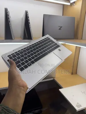 Laptop HP EliteBook x360 1030 G7 16GB Intel Core i7 SSD 512GB