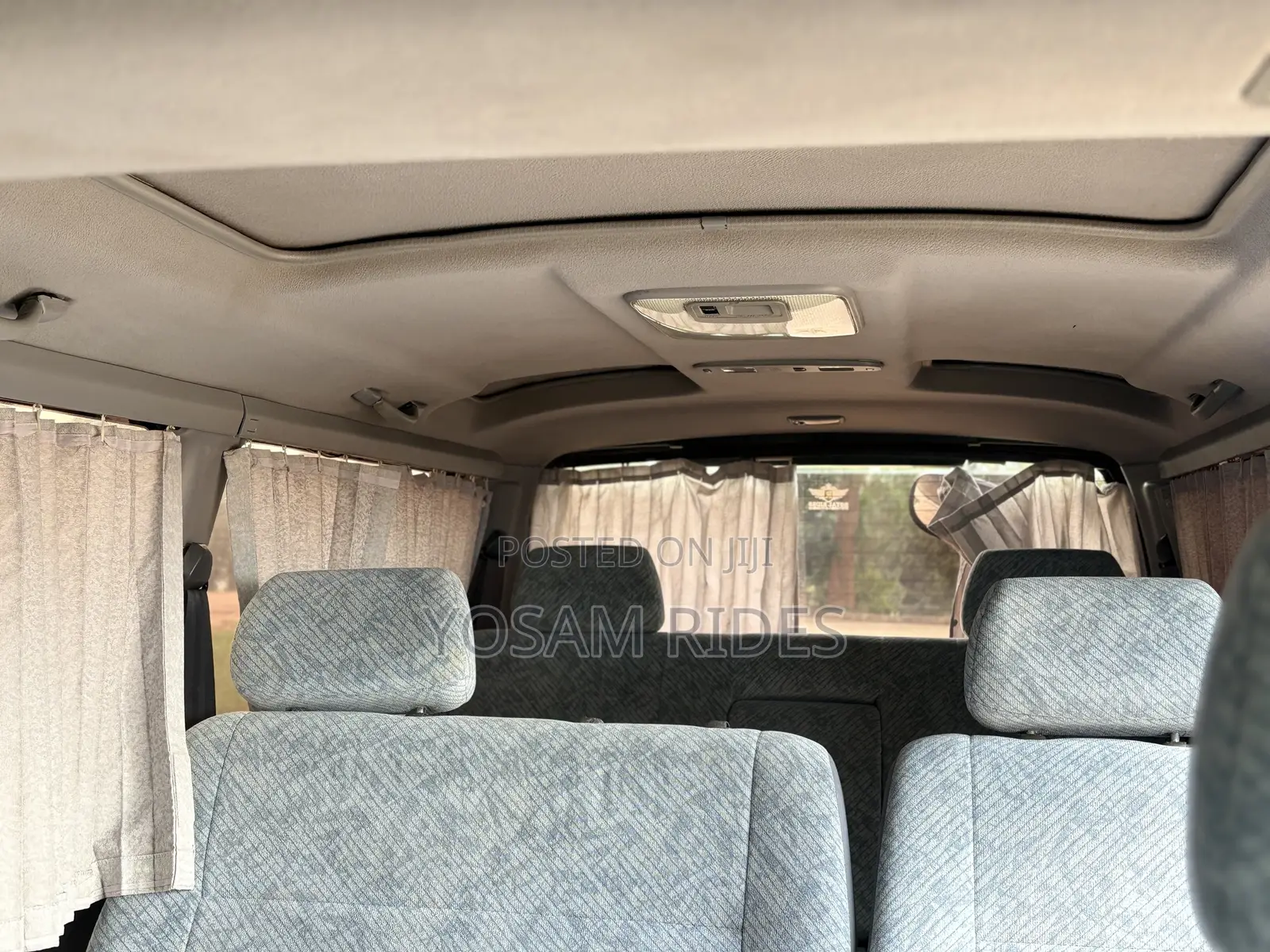 Toyota HiAce 2002 Grey