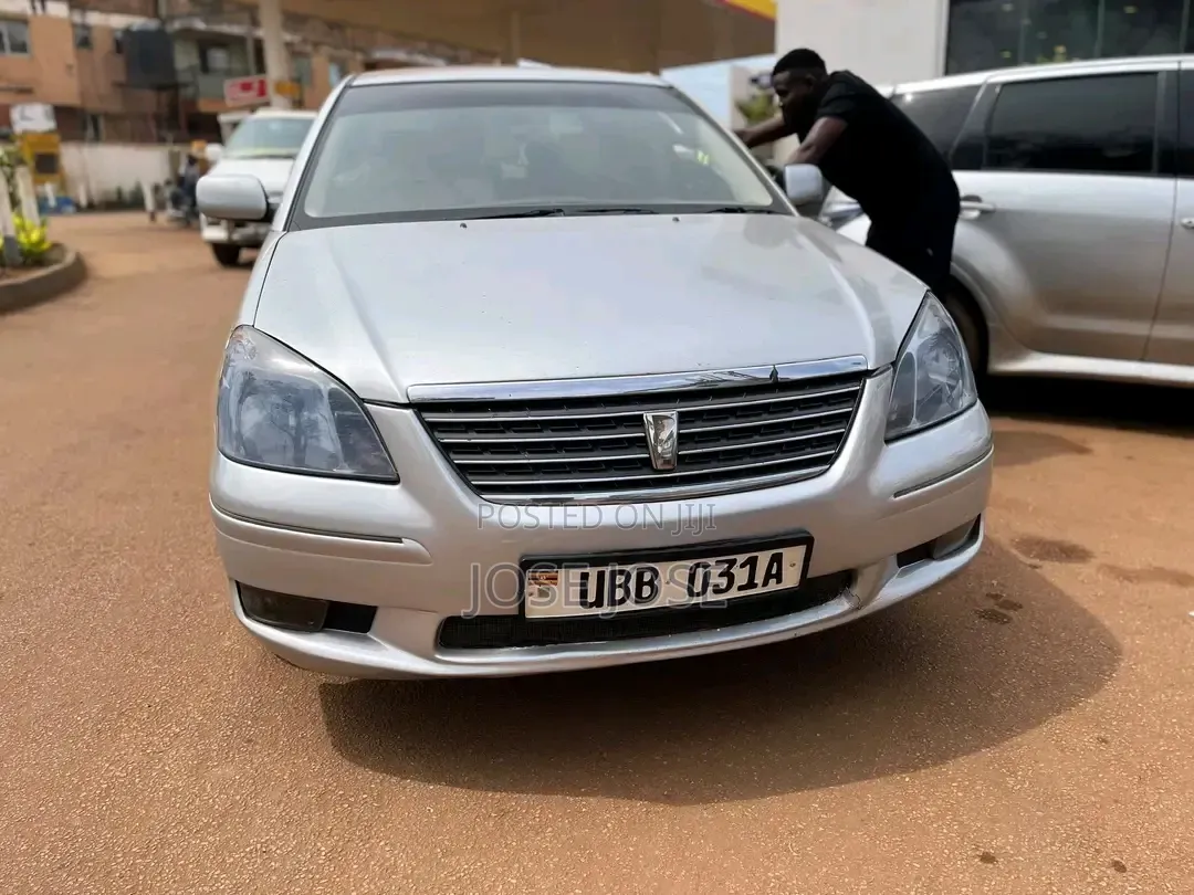 Toyota Premio 2005 Silver