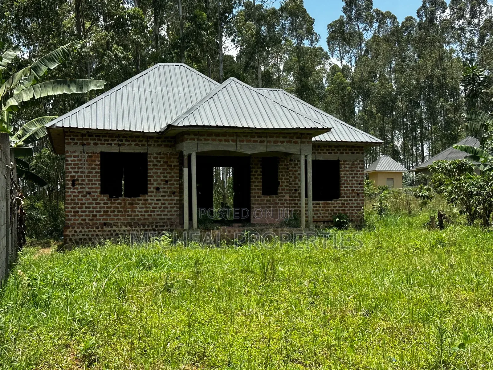 3bdrm House in Matuga Kitti At 60M, Kawempe for sale