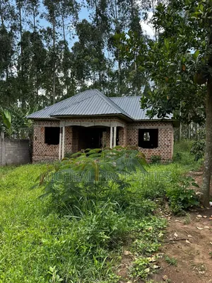 3bdrm House in Matuga Kitti At 60M, Kawempe for sale