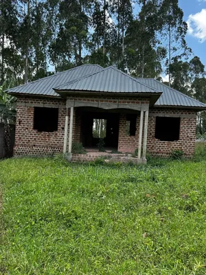 3bdrm House in Matuga Kitti At 60M, Kawempe for sale
