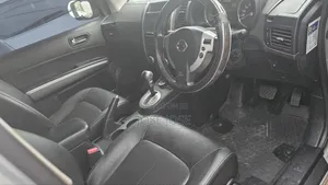 Nissan X-Trail 2010 Silver