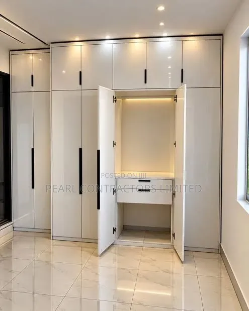 Wardrobes/Elite Inbuilt Wardrobes From 880,000 Per Running Meter.