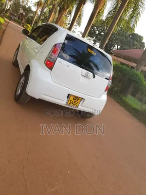 Toyota Passo 1.0 AWD 2008 White