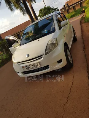 Toyota Passo 1.0 AWD 2008 White