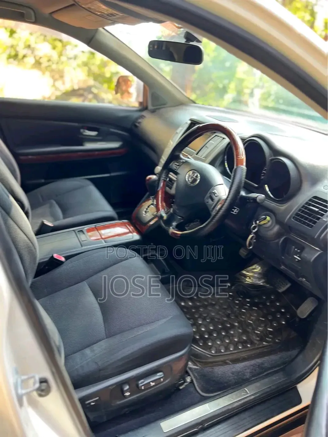 Toyota Harrier 2010 White