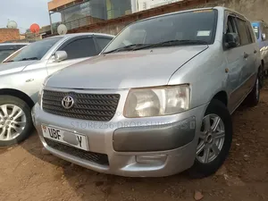 Toyota Succeed 2010 Silver