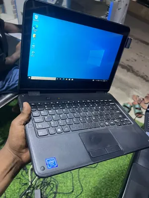 Laptop Dell Latitude 3300 4GB Intel Celeron HDD 32GB