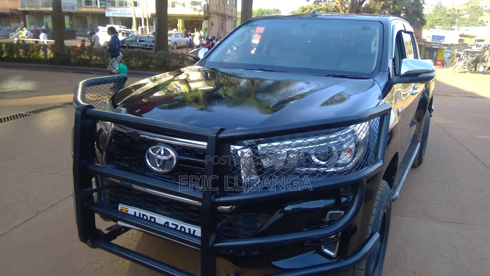 Toyota Hilux 2016 Black