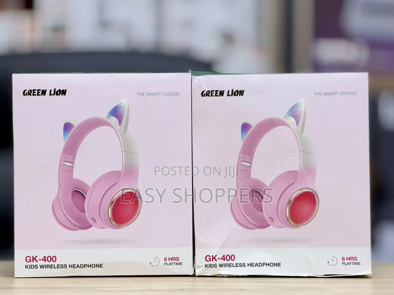 Green Lion GK-400 Kids Wireless Headphone in Pink.