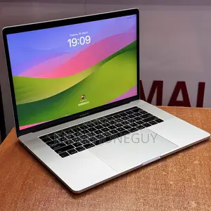 Laptop Apple MacBook Pro 2018 16GB Intel Core i7 SSD 1T