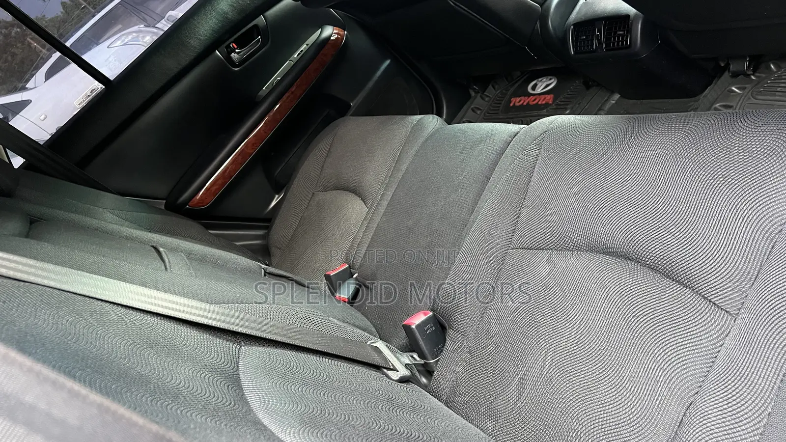 Toyota Harrier 2008 Silver
