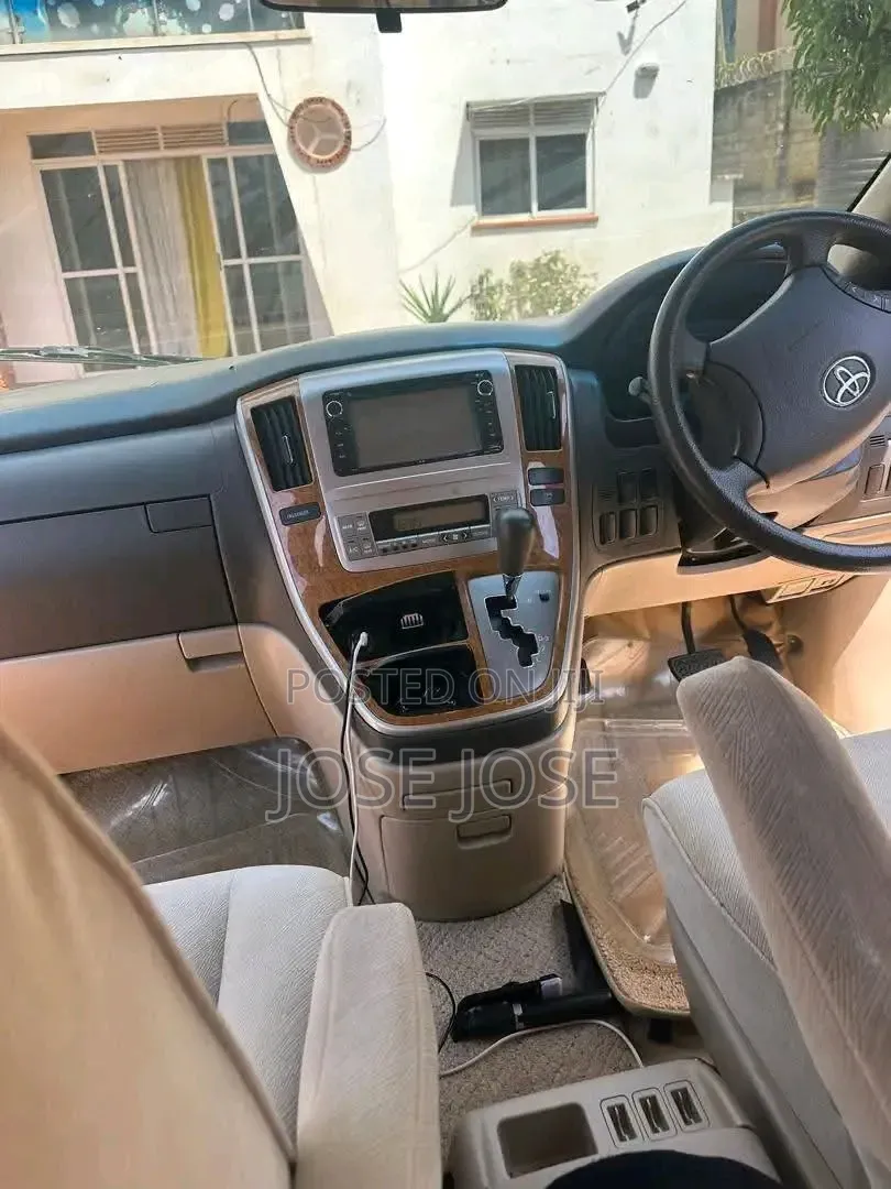 Toyota Alphard 2008 White