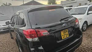 Subaru Outback 2011 Black