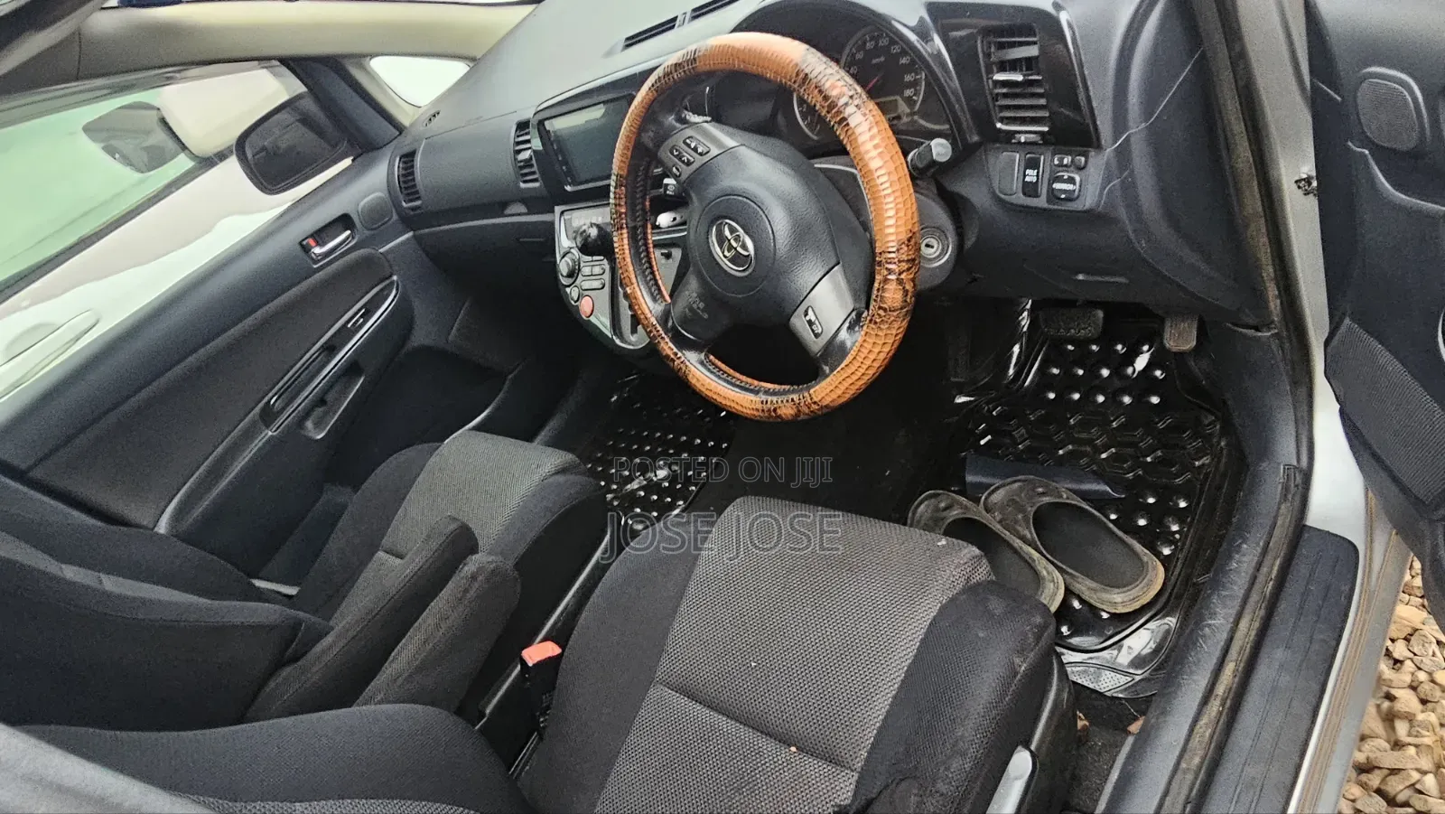 Toyota Wish 2006 Silver