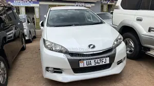 Toyota Wish 2012 White