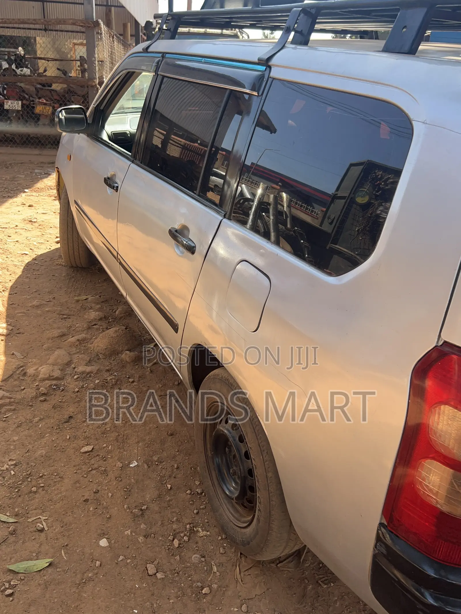 Toyota Probox 2004 Silver