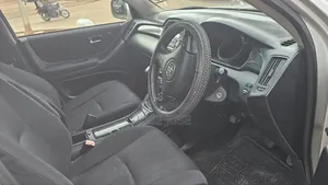 Toyota Kluger 2006 Silver