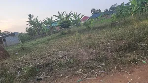 Land Kiwenda Town, Gayaza. Well Developed.