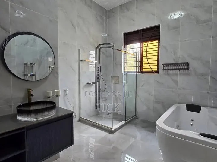 6bdrm Duplex in Kira, Nakawa for sale