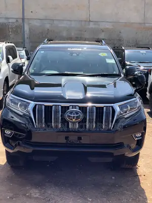 Toyota Land Cruiser Prado 2.7 2017 Black