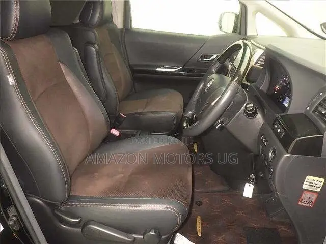 Toyota Alphard 2.4 Petrol AWD 2013 Black