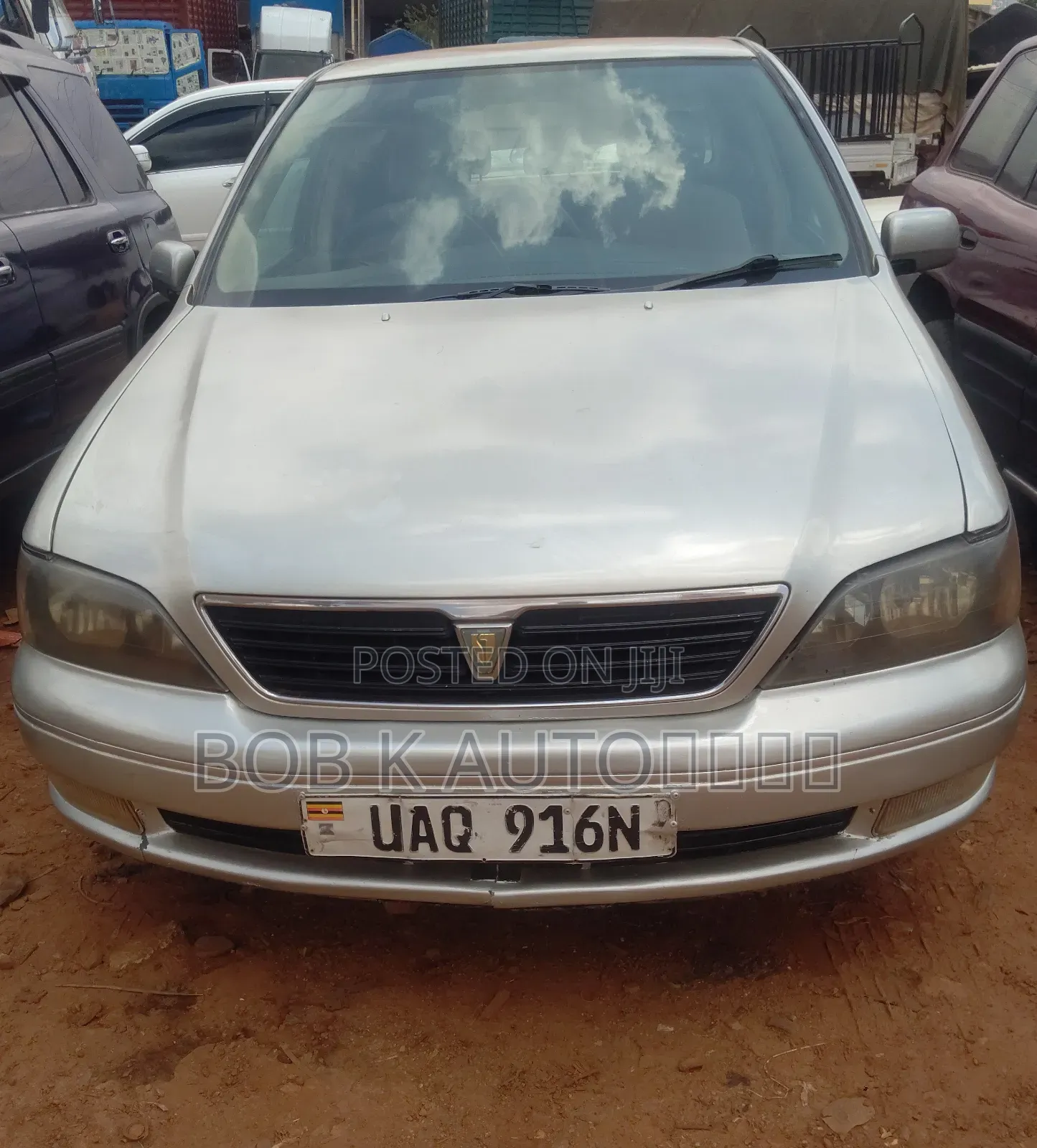 Toyota Vista 1998 Silver