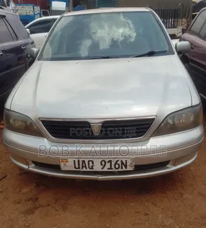 Toyota Vista 1998 Silver