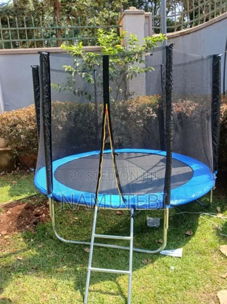 8ft Outdoor Heavy Duty Trampoline