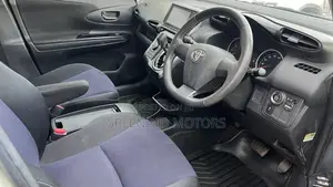 Toyota Wish 2012 White