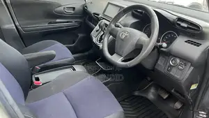 Toyota Wish 2012 White