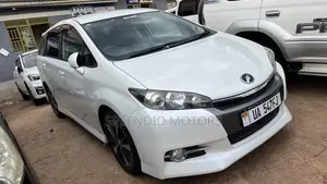 Toyota Wish 2012 White