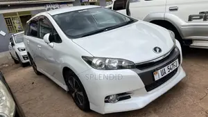 Toyota Wish 2012 White