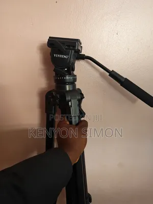 Yunteng VCT-880 Video DSLR Camera Stand