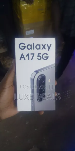 New Samsung Galaxy A17 5G 256 GB Silver
