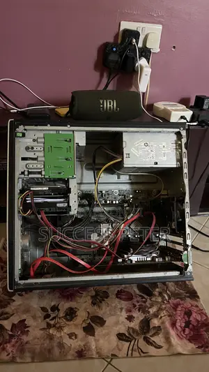 Desktop Computer HP EliteDesk 705 8GB Intel Core i5 SSD 128GB