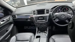 Mercedes-Benz M Class 2012 Black