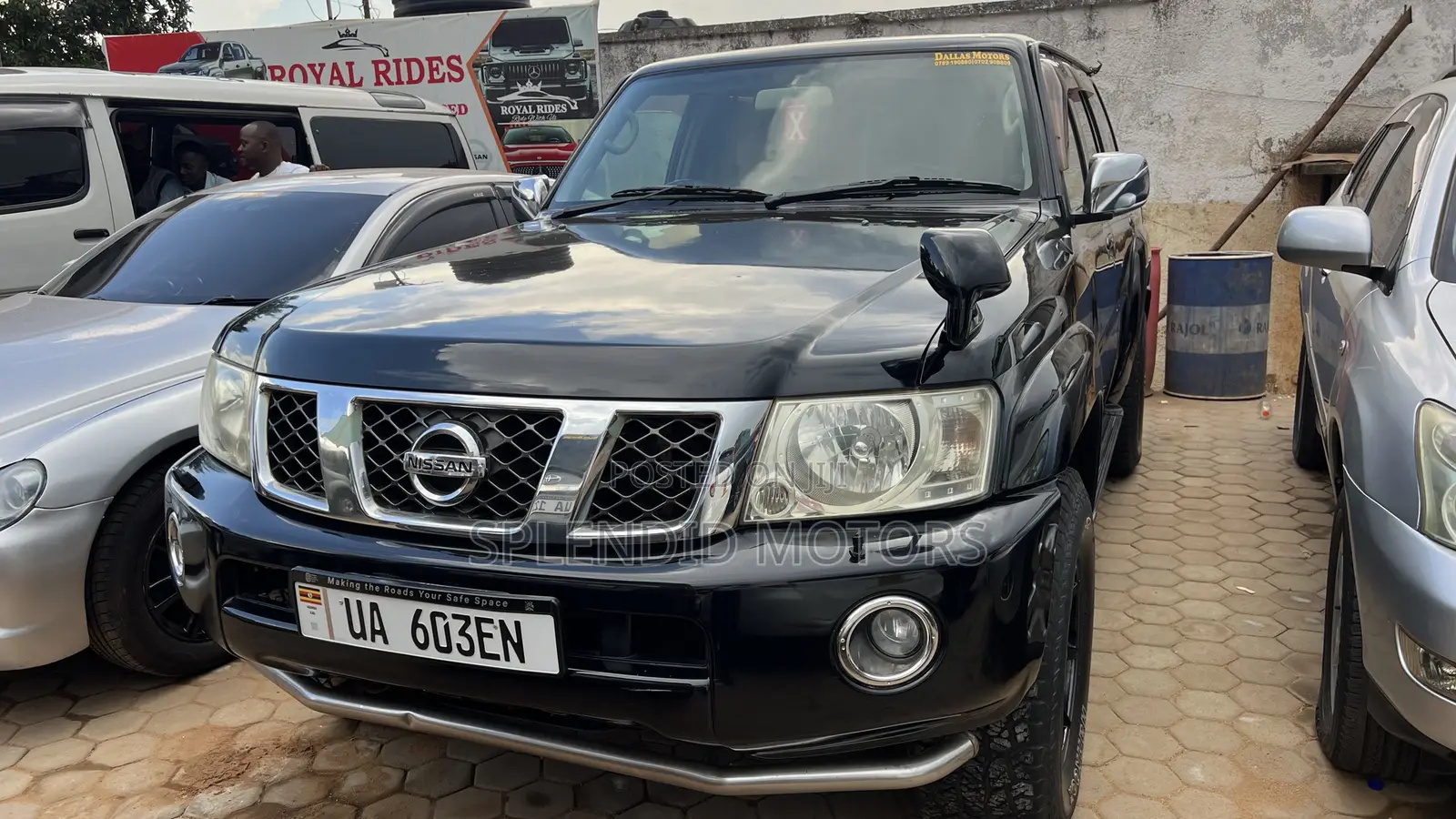 Nissan Patrol 2010 Black