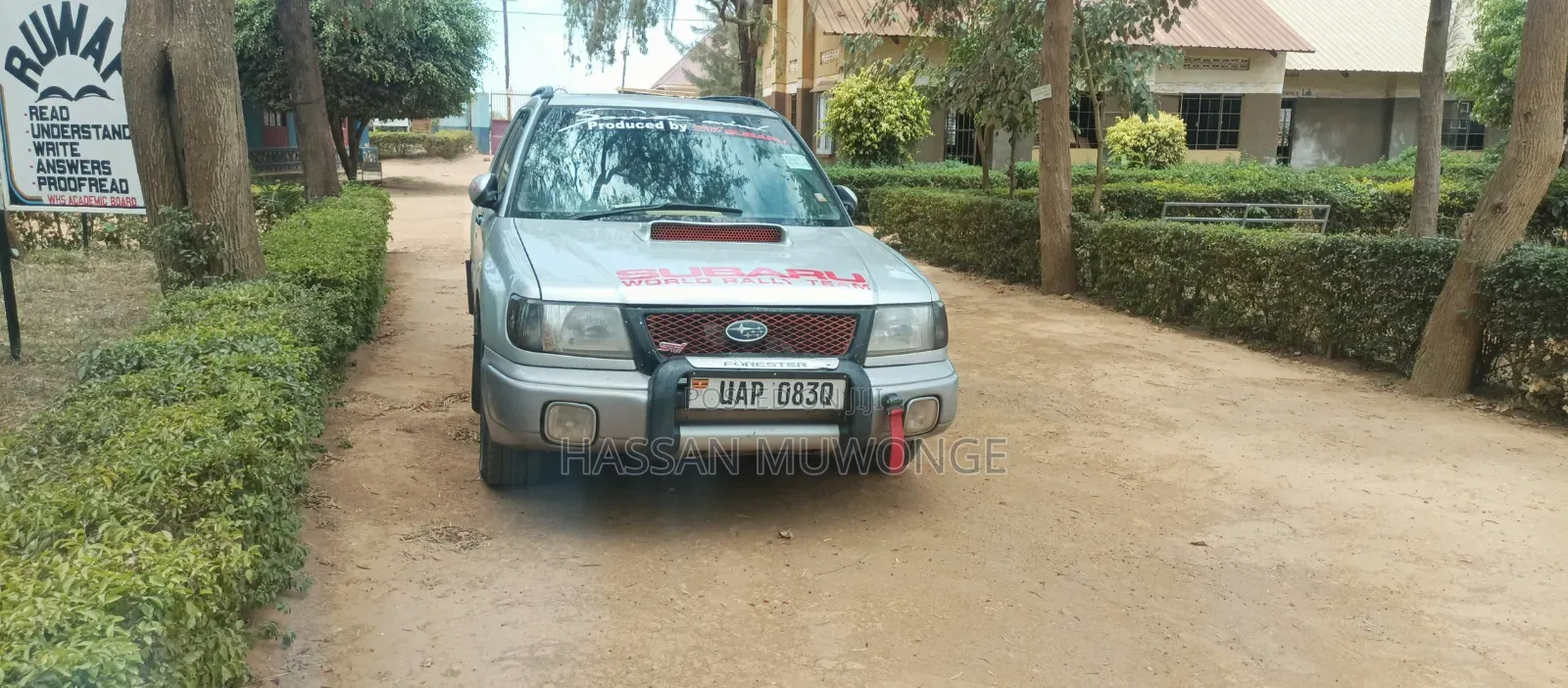 Subaru Forester 2.0 S 2000 Silver