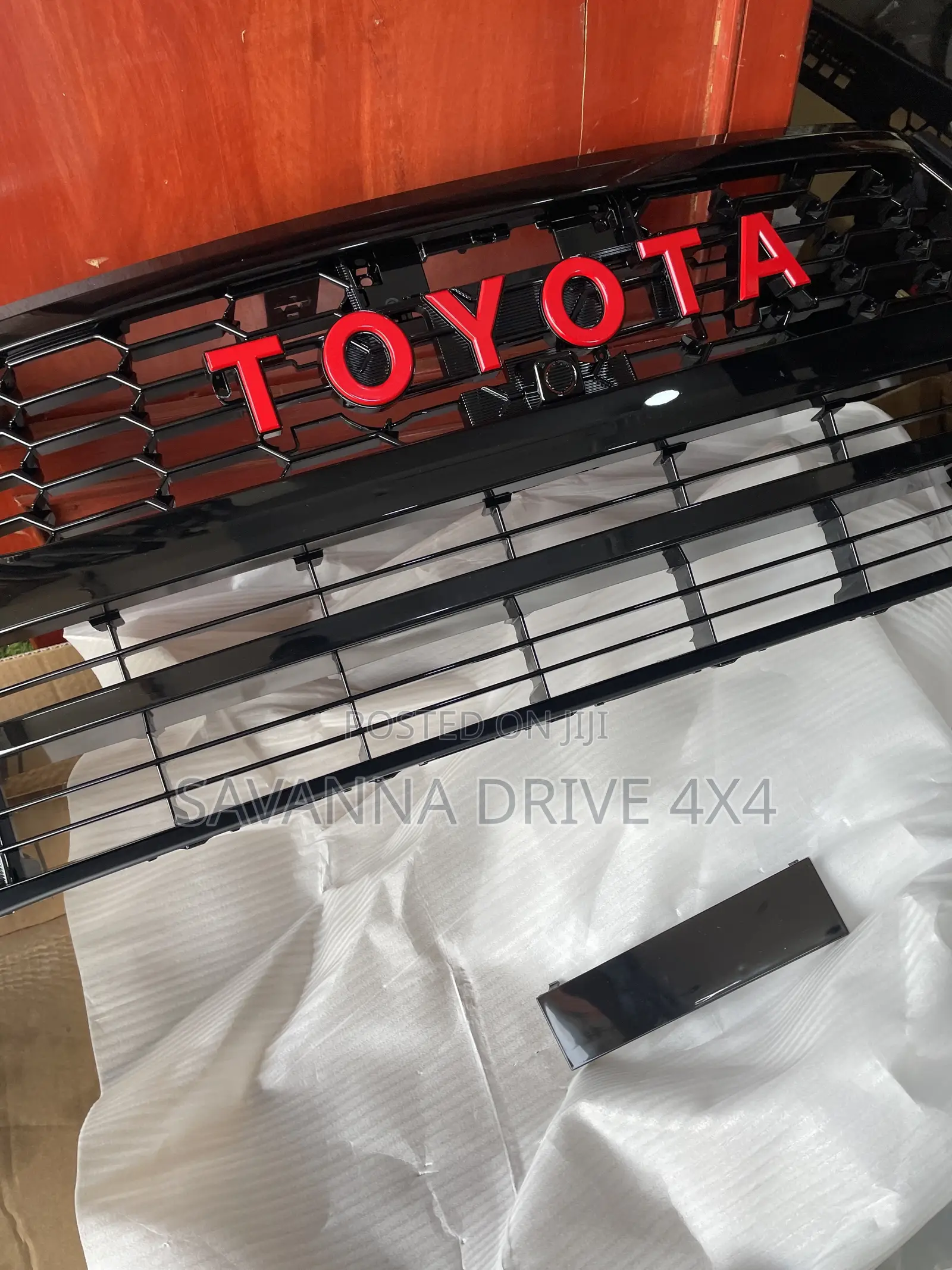 Hilux Revo Grille