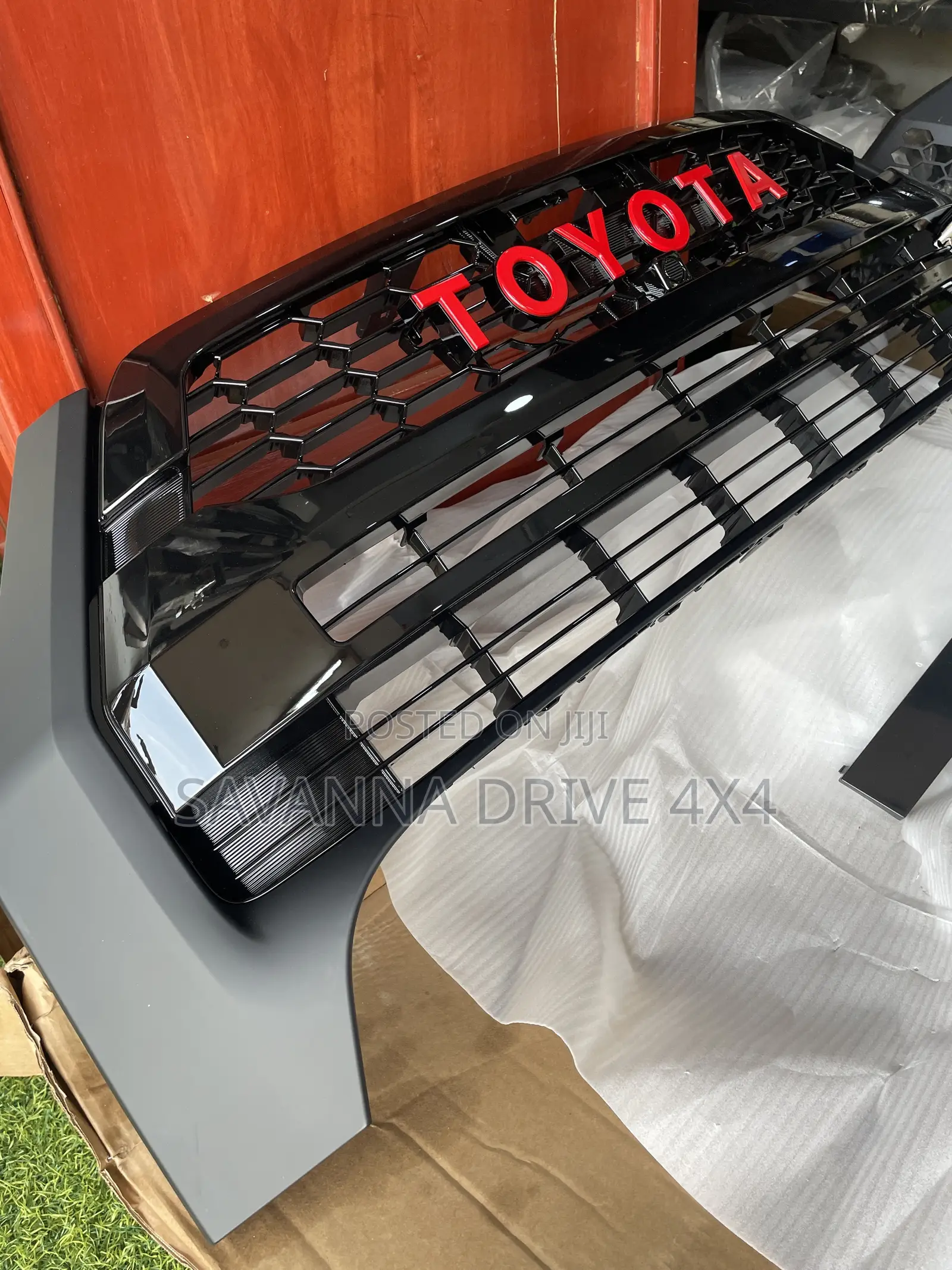 Hilux Revo Grille