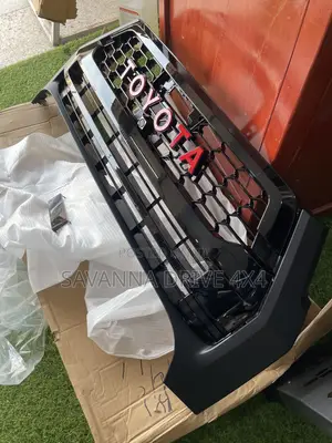 Hilux Revo Grille