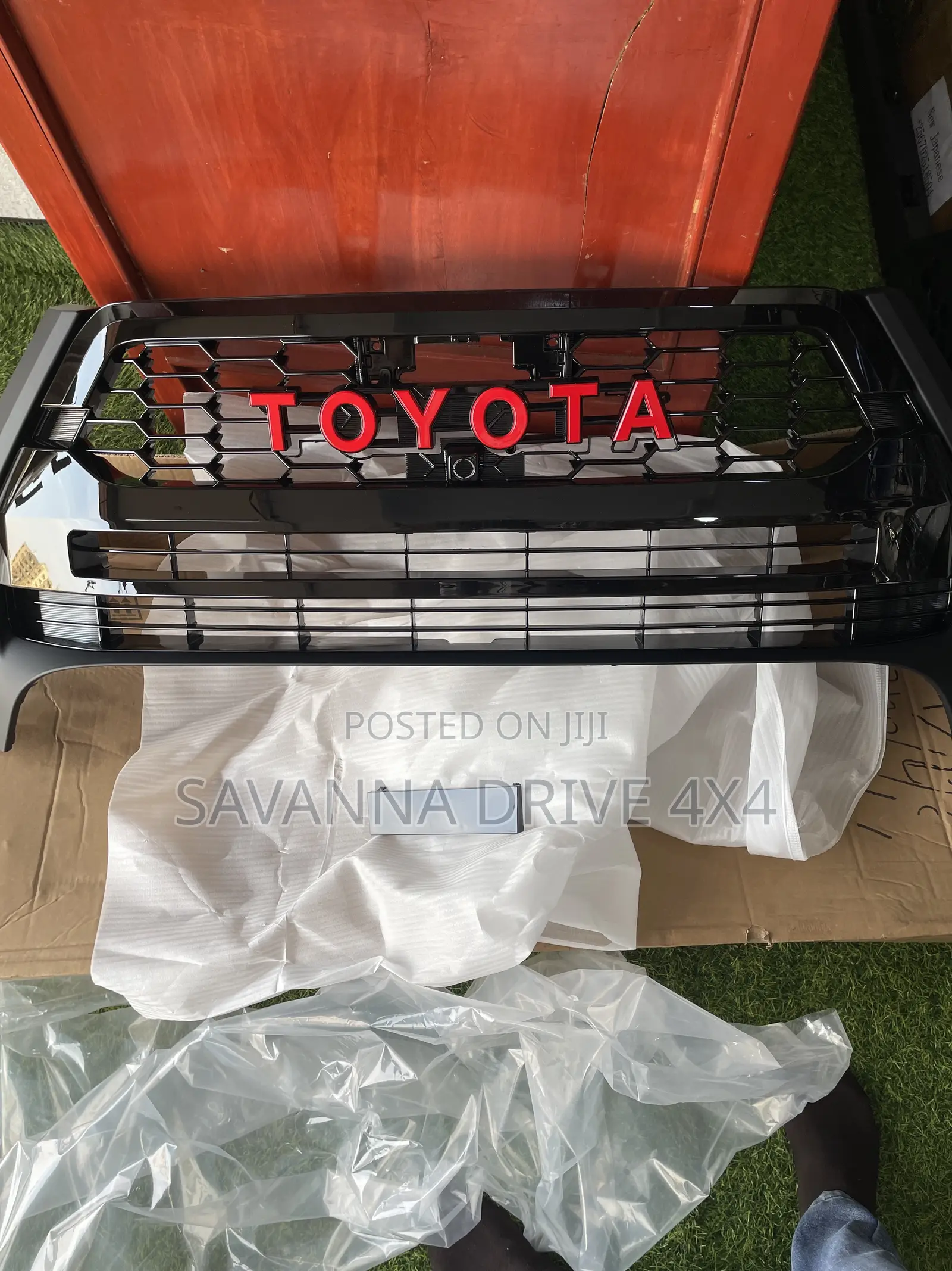 Hilux Revo Grille