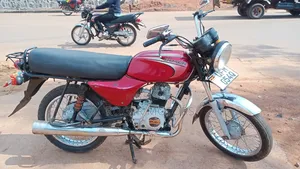 Bajaj Boxer 100 2020 Red